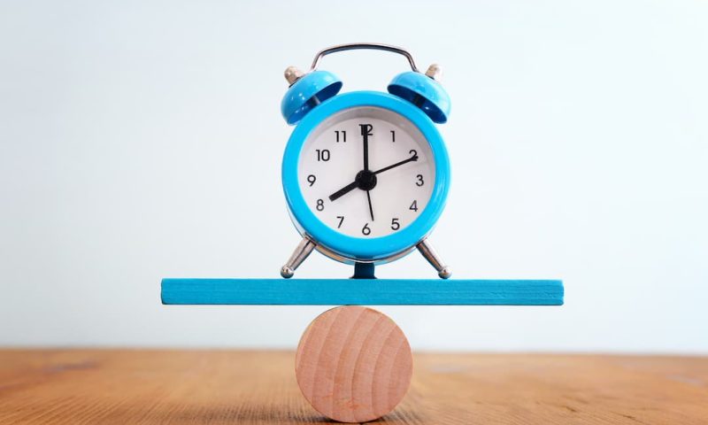 what to do for income while waiting for disability