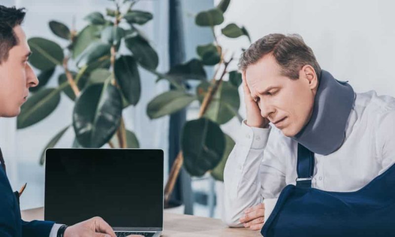 When Should I Call a Personal Injury Lawyer | Personal Injury Lawyer in West Palm Beach | LaBovick Law Group of South Florida